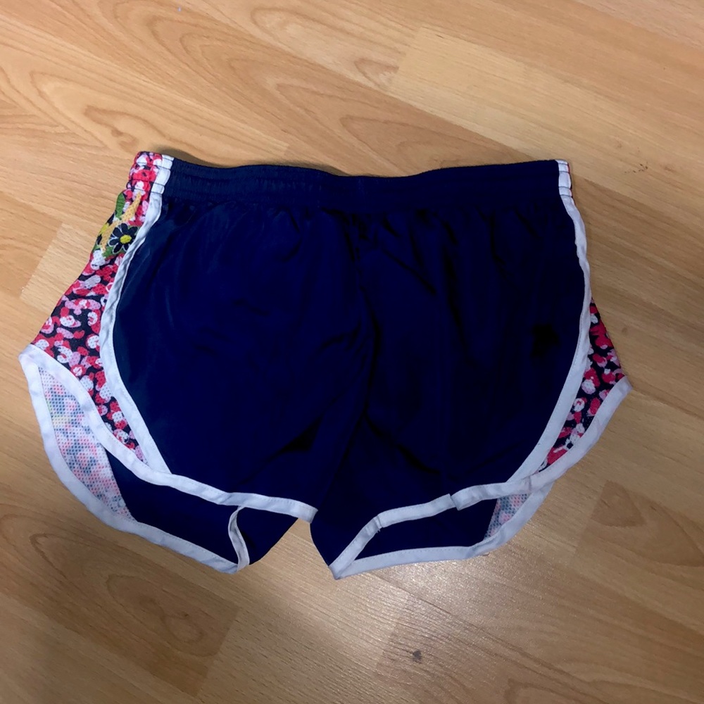 Simply southern size M short